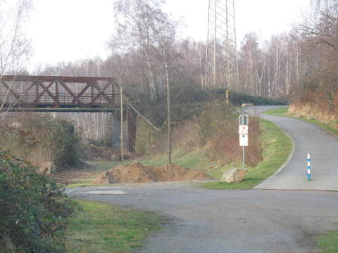 Die ehemalige Eisenbahnbrücke der Rheinischen Bahn