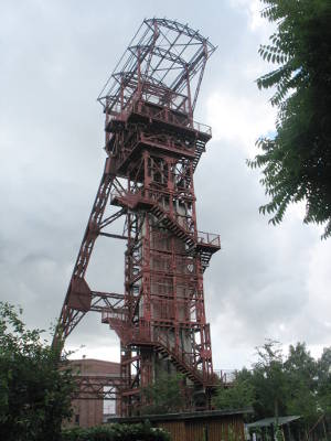 Zollverein-Fördegerüst von Schacht3