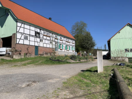 Remscheid Dörpmühle, abseits der Hauptstrasse.
