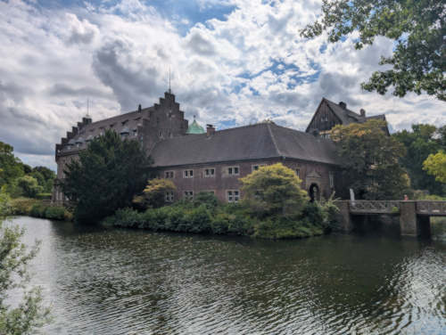 Schloss Wittringen, Wasserschloss