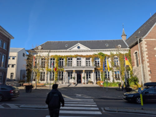 Eupen Rathaus im November 2025